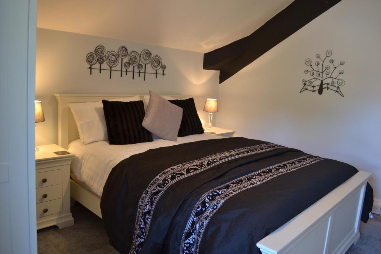 베투스 이 코이드 Coed-Y-Fron B&B 외부 사진