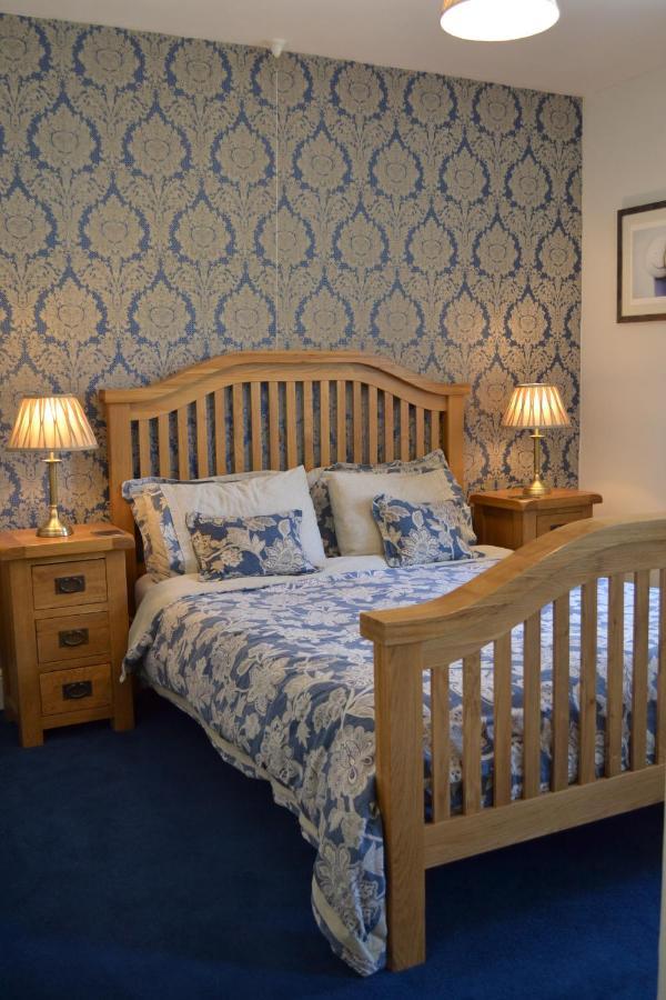 베투스 이 코이드 Coed-Y-Fron B&B 외부 사진