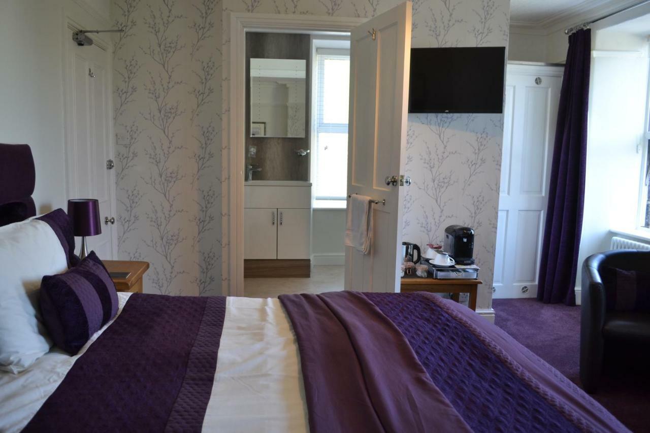 베투스 이 코이드 Coed-Y-Fron B&B 외부 사진